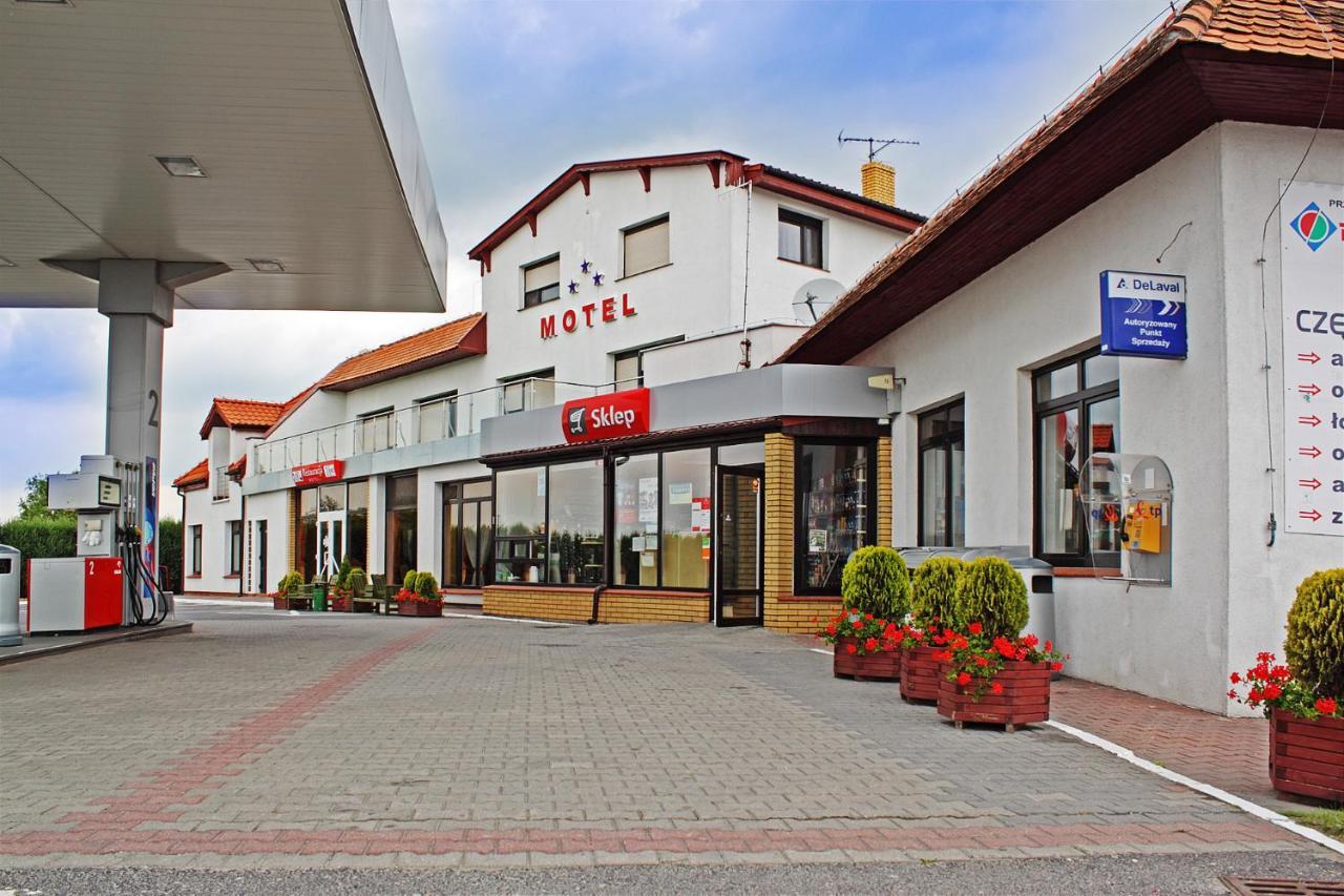 Motel Duet Granowo Экстерьер фото